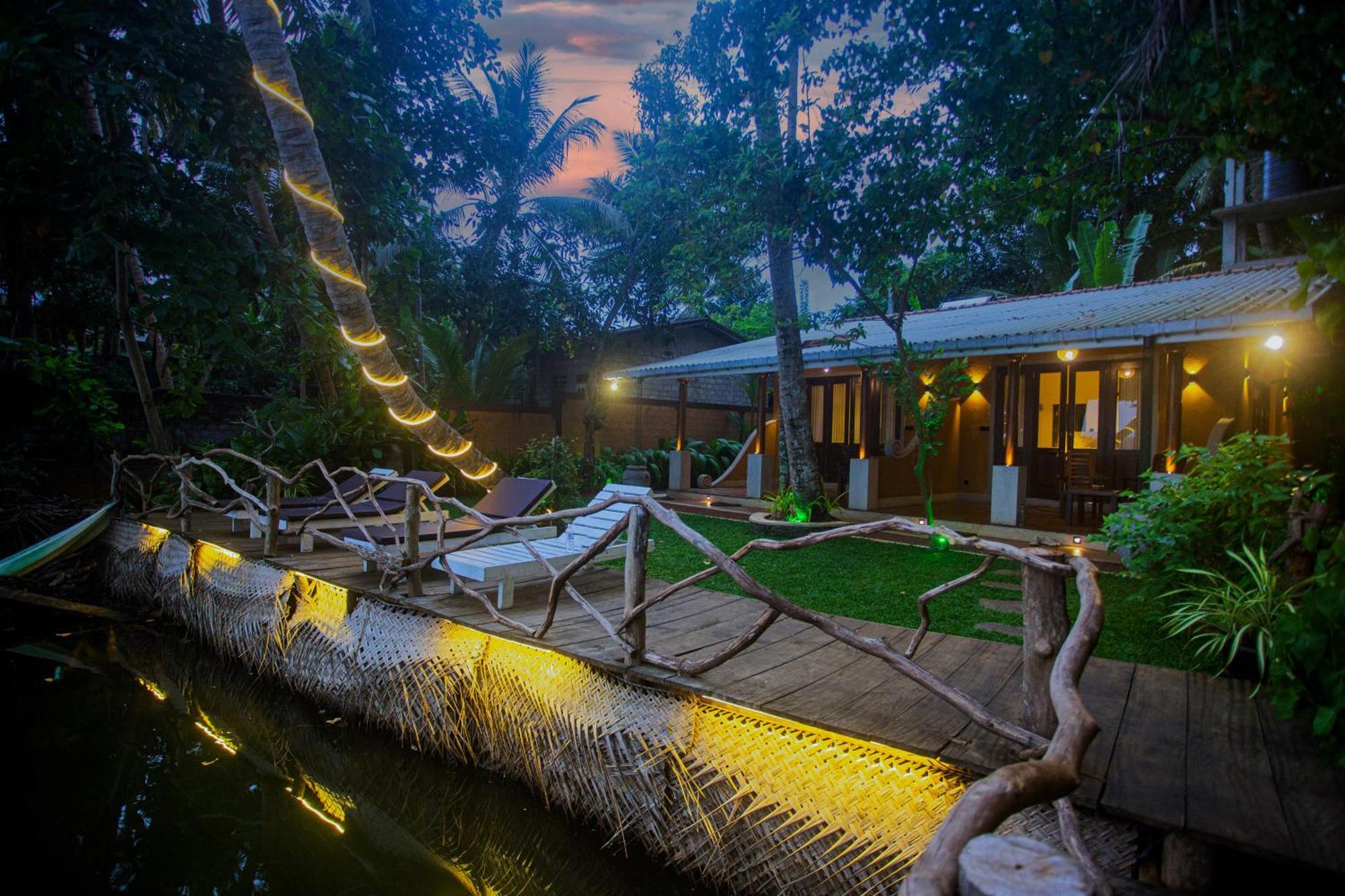Aki Luna Lagoon Resort Hikkaduwa Exterior foto